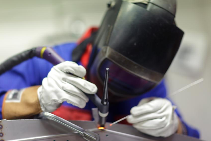 Tư vấn chọn mua máy hàn điện tốt