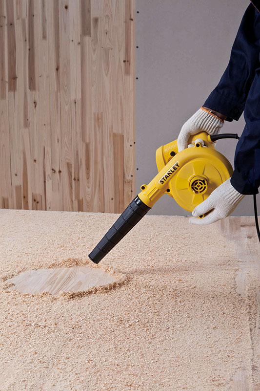 Mua ngay máy thổi bụi Stanley  STPT 600-B1 giảm ngay 10%