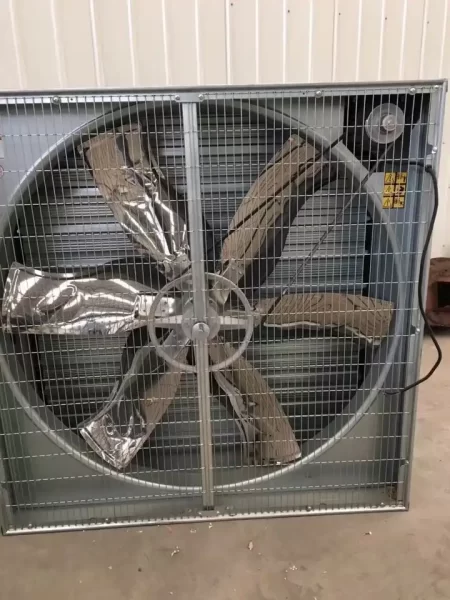 Quạt hút công nghiệp 1530x1530 Wing TMG 1530