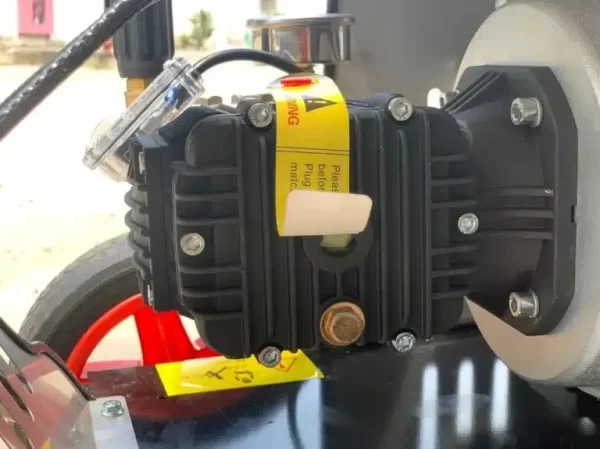 Máy rửa xe cao áp 5.5 kw 3 pha Jetman JM55